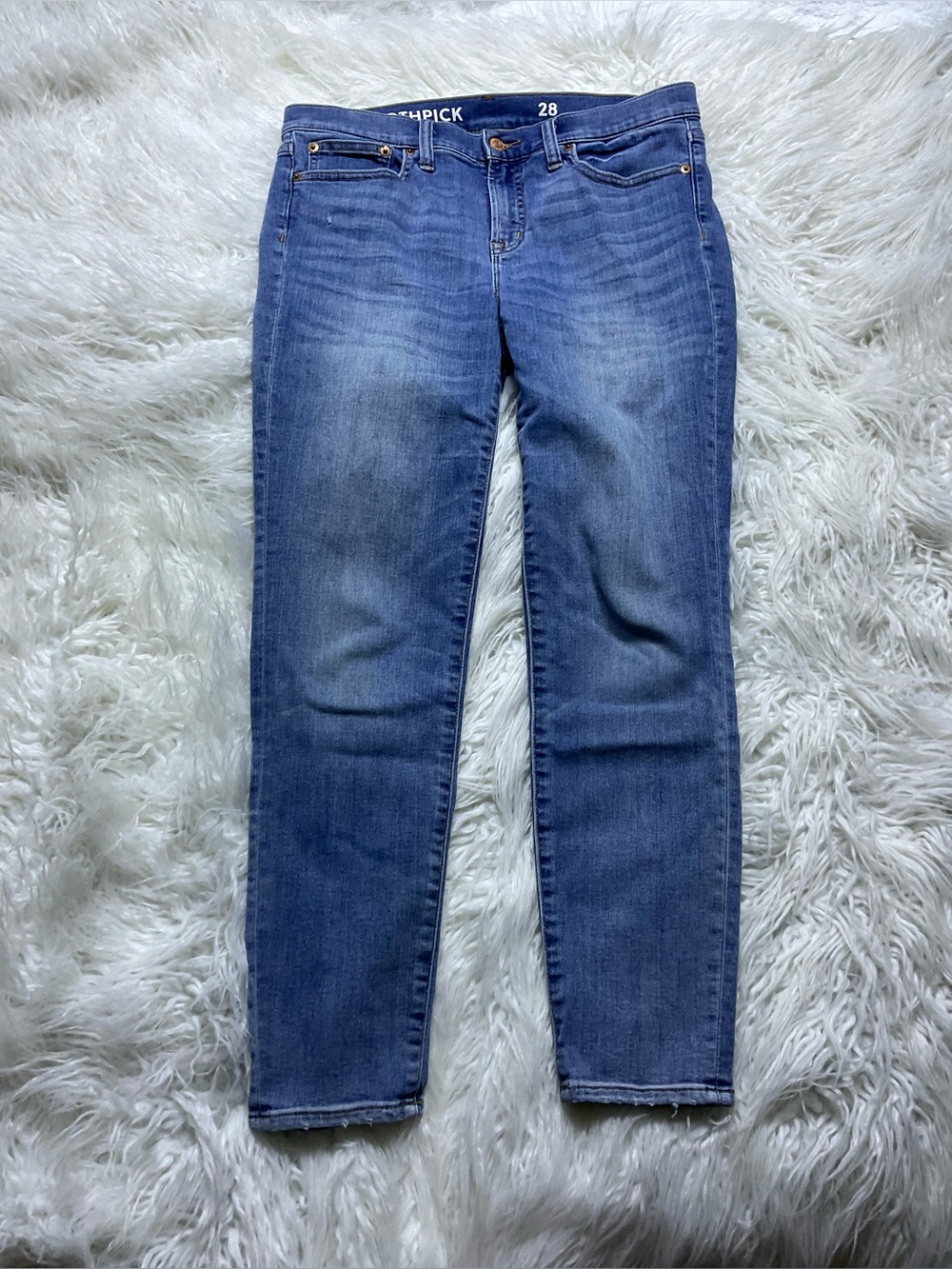 J Crew 8" Toothpick Jean In Horseshoe Wash